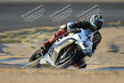 media/Oct-06-2024-Race Pace (Sun) [[d7d39ec7ad]]/1-Turn 10 (730am)/